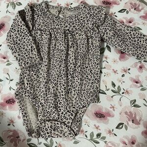 Carters leopard print set